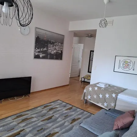 Kotimaailma - Comfortable 2 Bedroom With Sauna