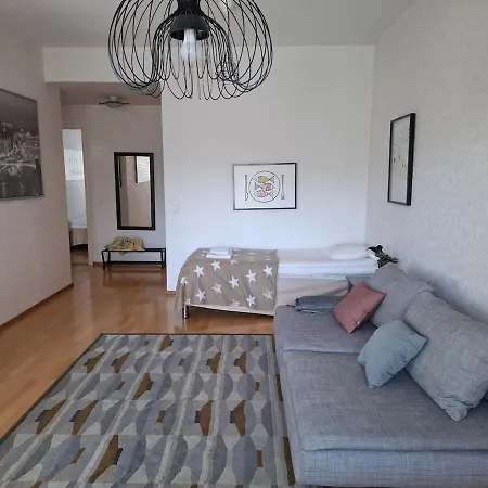 Kotimaailma - Comfortable 2 Bedroom With Sauna Appartamento